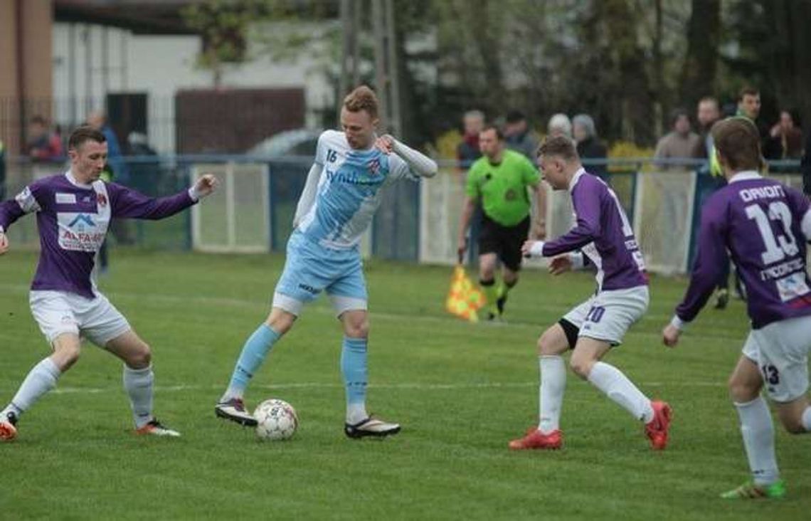 Zaczyna się walka o byt w IV lidze Zaczyna się walka o byt w IV lidze