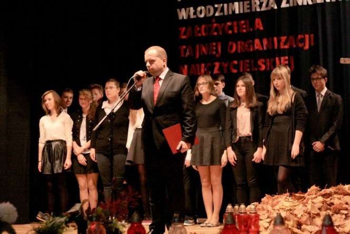 Zaduszki Historyczne w Puławach. Upamiętnili nauczycieli tajnego nauczania