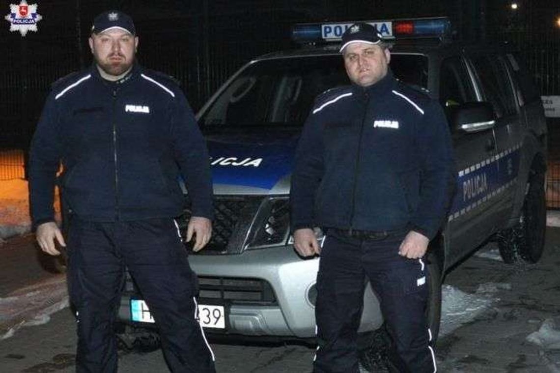 Zadzwonił na 112 i powiedział, że nie chce żyć. Pociął się żyletką, ale uratowali go policjanci 