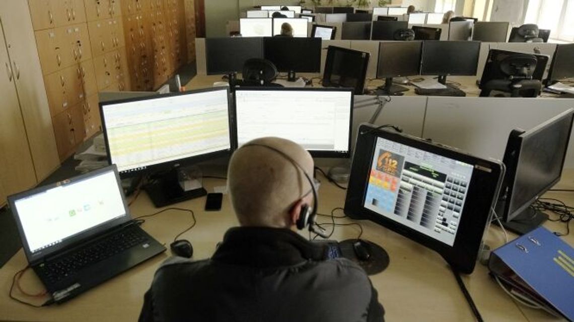 Zadzwonił na 112 i powiedział, że właśnie "zabija babkę"