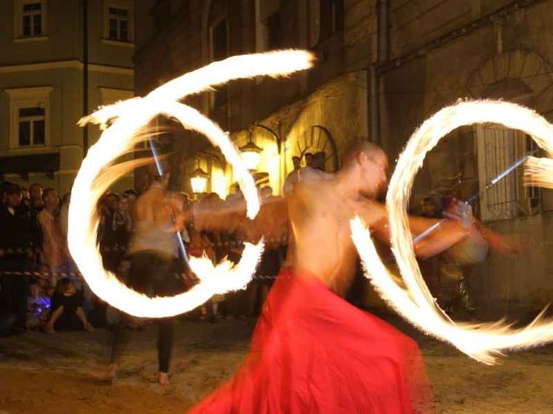 Zagłosuj na Carnaval Sztuk-Mistrzów w Lublinie Zagłosuj na Carnaval Sztuk-Mistrzów w Lublinie