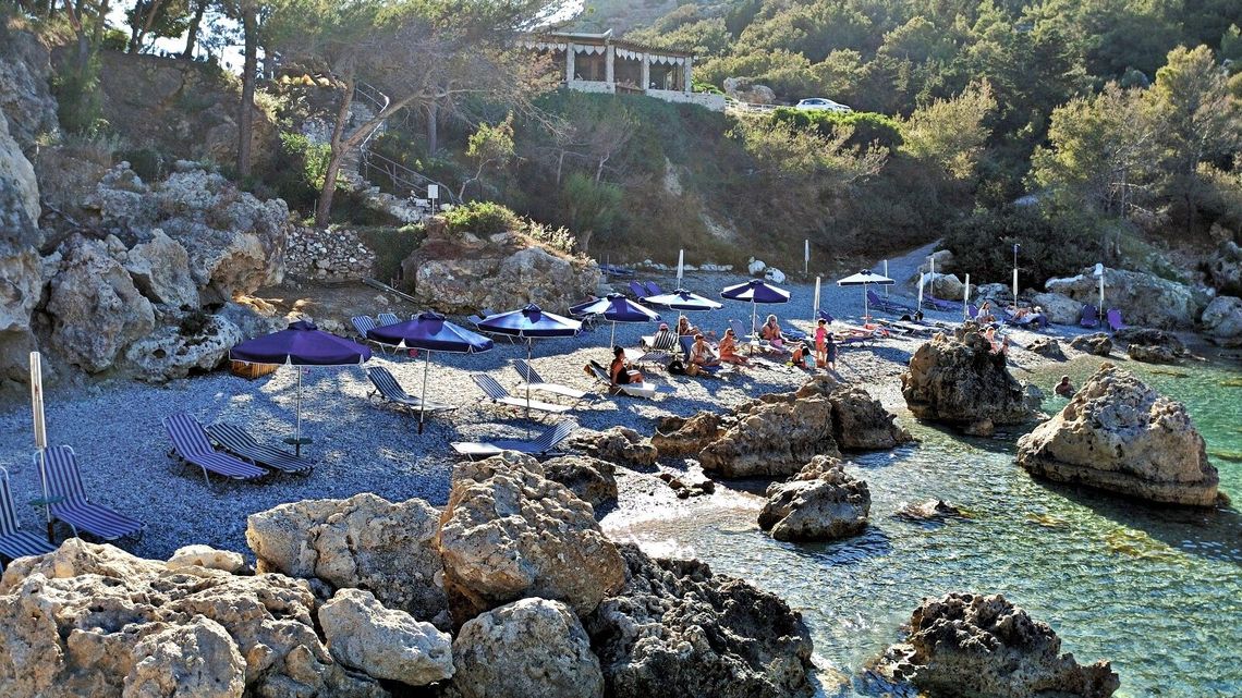 Zagraniczny urlop w pandemii. Czego trzeba się spodziewać podczas wyjazdu do Grecji? Zagraniczny urlop w pandemii. Czego trzeba się spodziewać podczas wyjazdu do Grecji?