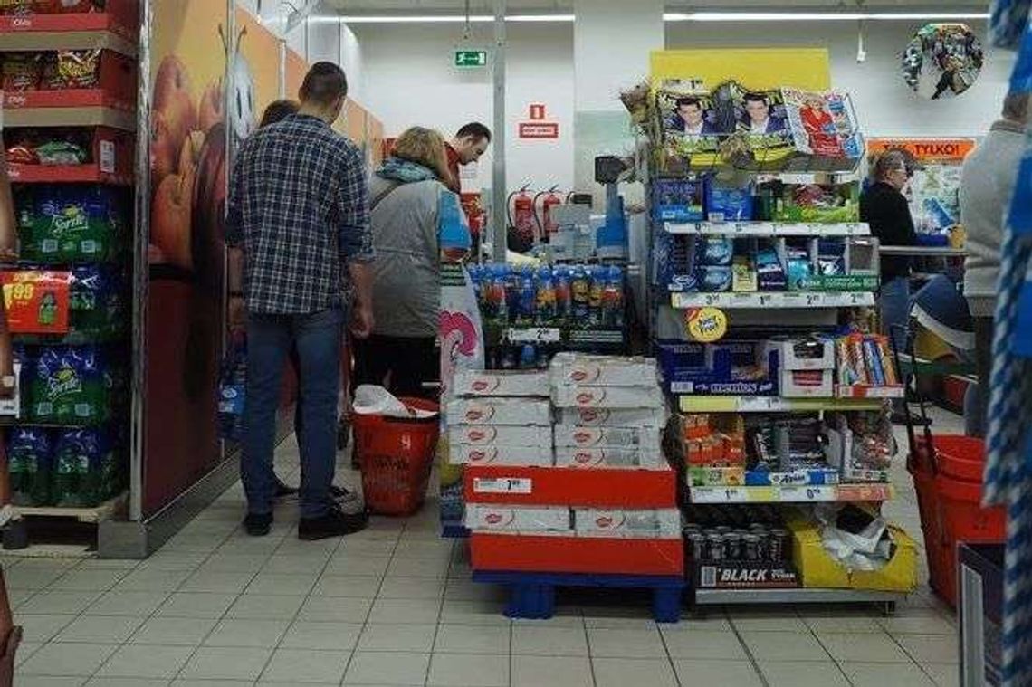Zakaz handlu nie w każdą niedzielę. Konflikt na linii PiS - "Solidarność"