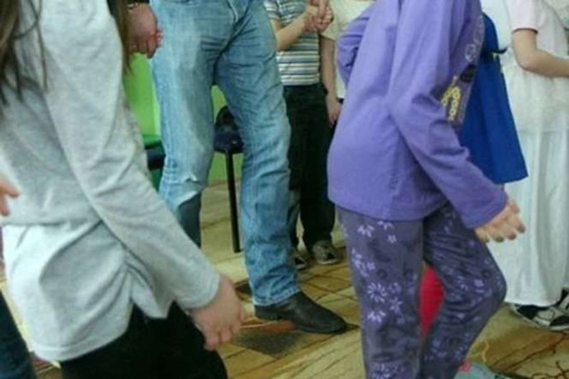 Zakażenie zamiast kolonii. 12 dzieci w szpitalu