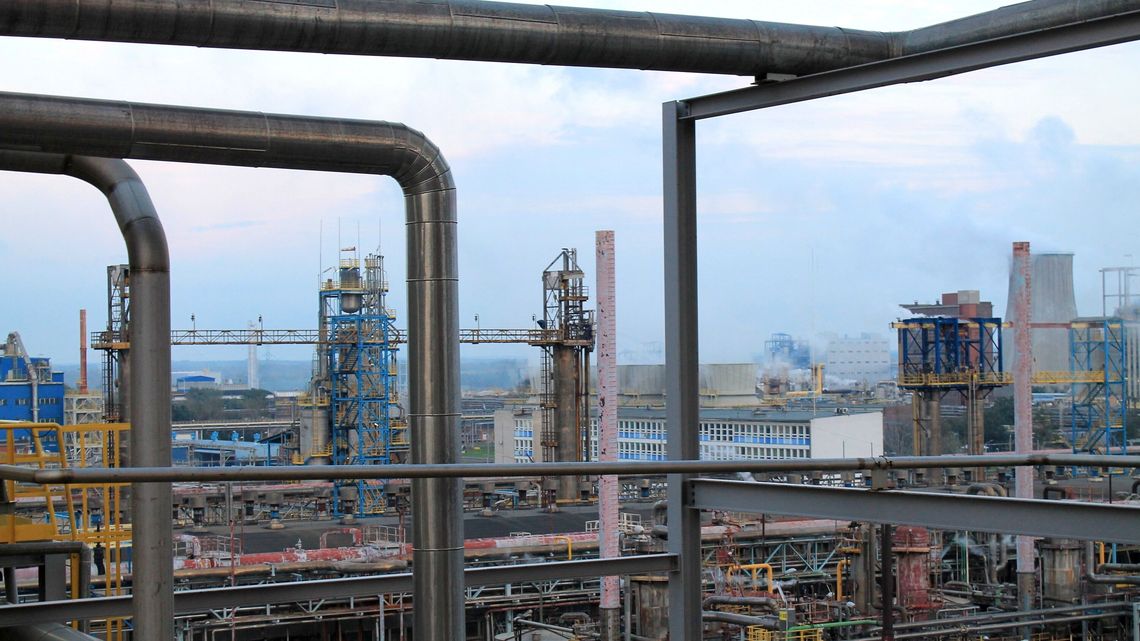 Zakłady Azotowe „Puławy” ograniczają produkcję. Przez drogi gaz