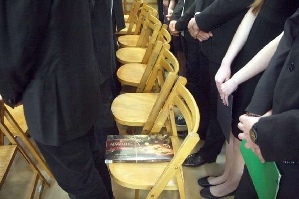 Zakończenie roku szkolnego 23 czerwca. A oceny wystawiają już na początku miesiąca Zakończenie roku szkolnego 23 czerwca. A oceny wystawiają już na początku miesiąca