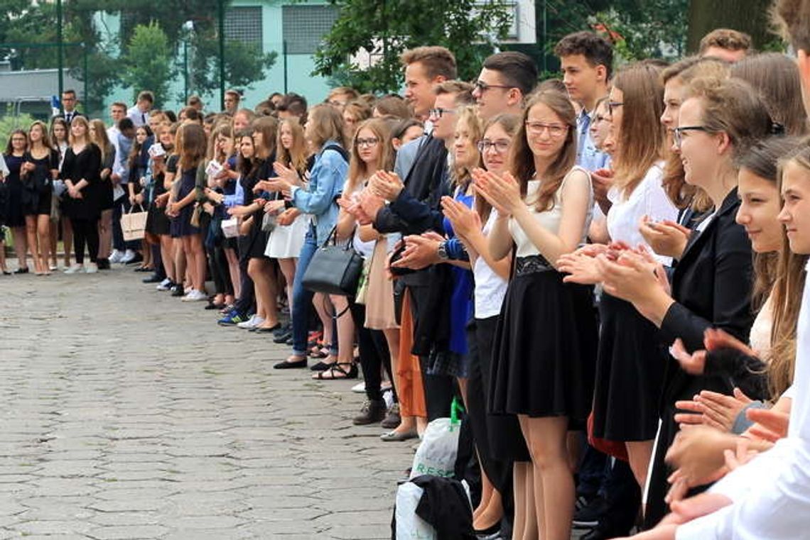 Zakończenie roku szkolnego w Puławach Zakończenie roku szkolnego w Puławach