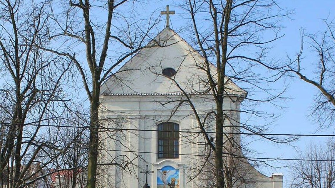 Zakonnicy z Lubartowa dostali miliony, ale proszą o datki