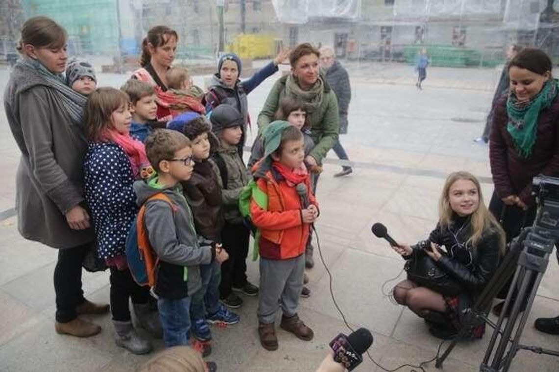 Zakopią kapsułę czasu na placu Litewskim. Nie można jej otwierać przed 2117 rokiem