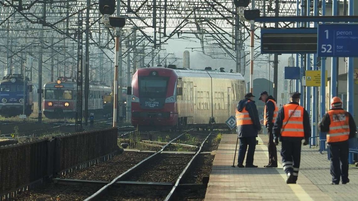 Zakup nowych pociągów dla woj. lubelskiego pod znakiem zapytania Zakup nowych pociągów dla woj. lubelskiego pod znakiem zapytania