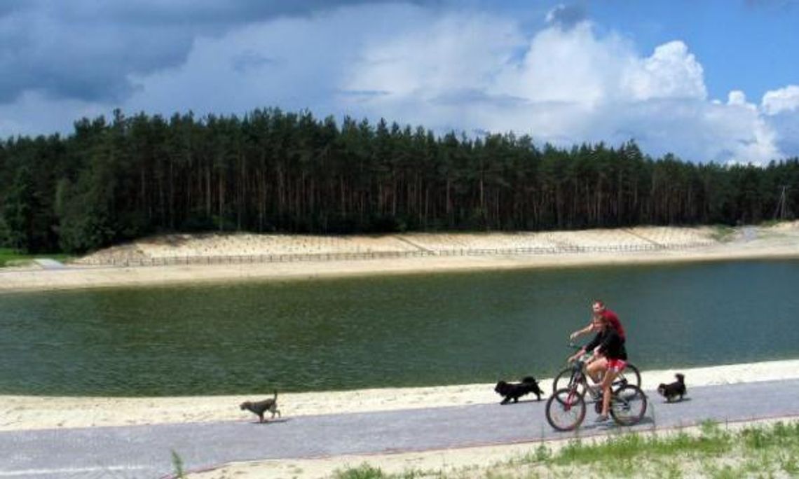 Zalew w Józefowie prawie jak park rozrywki