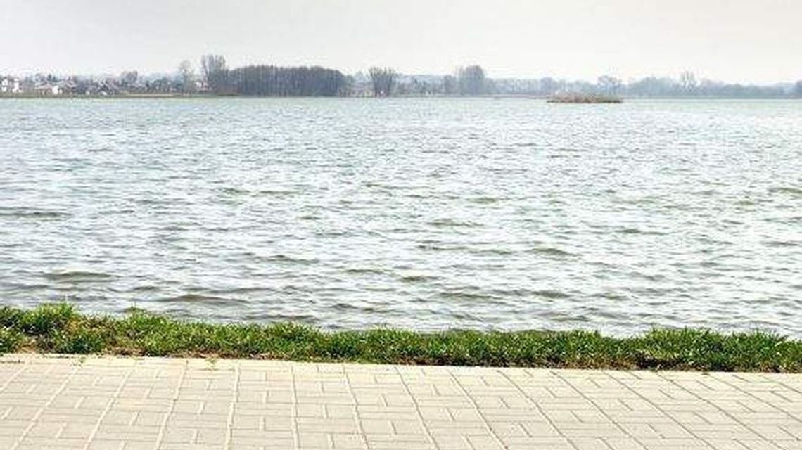 Zalew w Kraśniku z zakazami