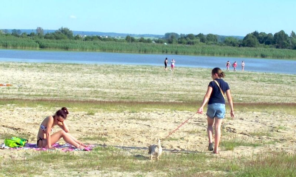 Zalew w Zamościu czeka na wodę i plażowiczów