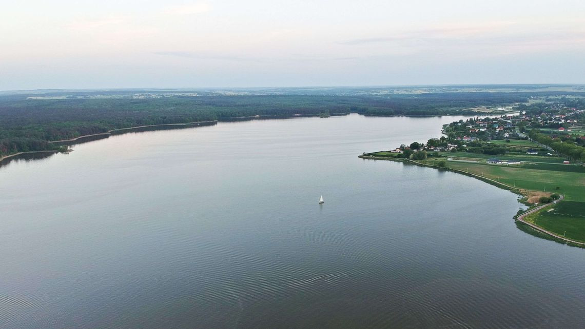 Zalew Zemborzycki będzie przebudowany. Spuszczą wodę i oczyszczą dno?