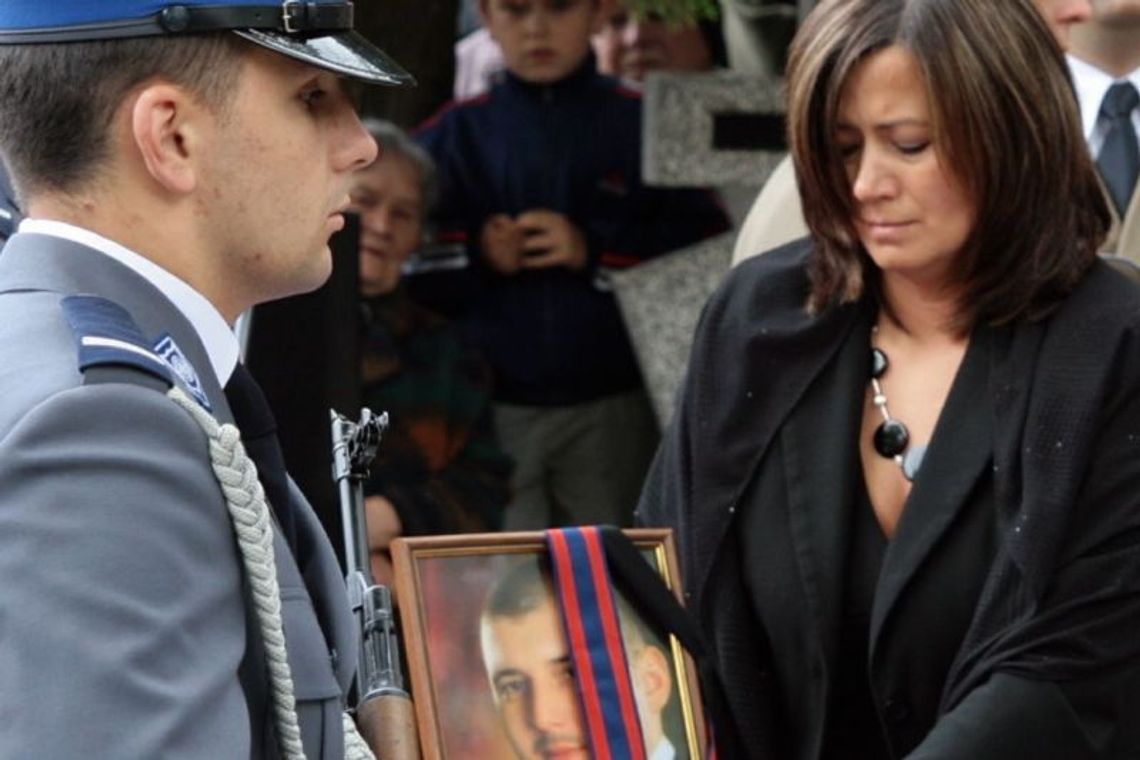 Zamach Al-kaidy na Bartosza bez odpowiedzi. Śledztwo umorzone