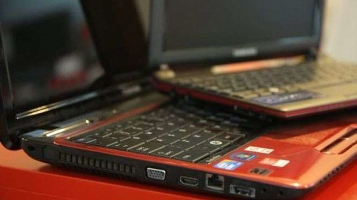 Zamawiali drogi sprzęt w internecie. Później atakowali kurierów Zamawiali drogi sprzęt w internecie. Później atakowali kurierów