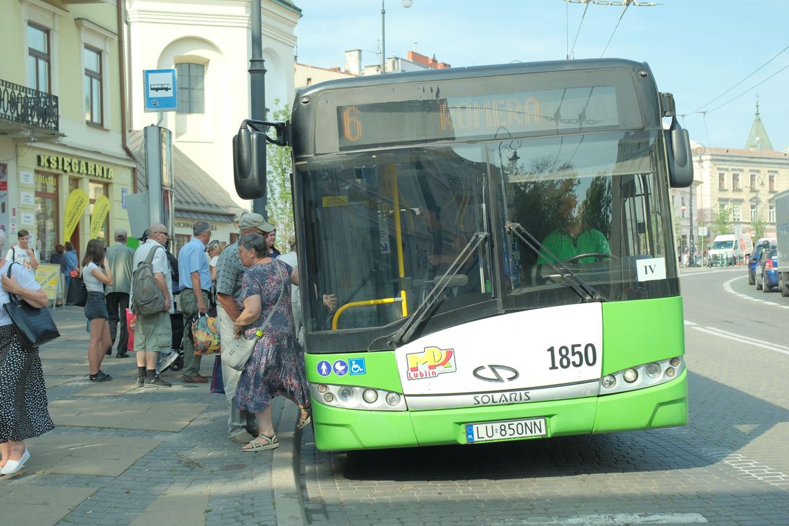 „Zamęt, bałagan, kpina i masakra”. Od dziś obowiązuje nowy rozkład jazdy, a lublinianie oceniają go surowo