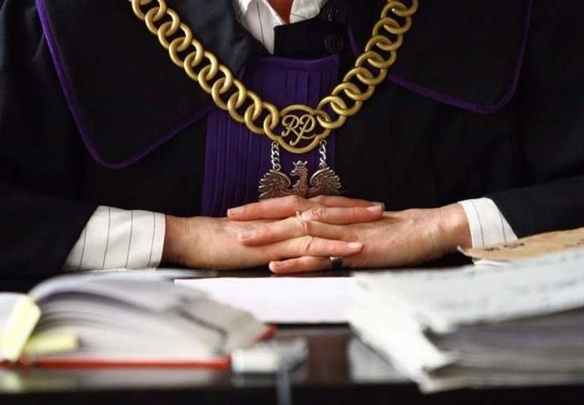 Zamiast do Malezji, pieniądze płynęły do Białej Podlaskiej. Łagodna kara dla prawnika Zamiast do Malezji, pieniądze płynęły do Białej Podlaskiej. Łagodna kara dla prawnika