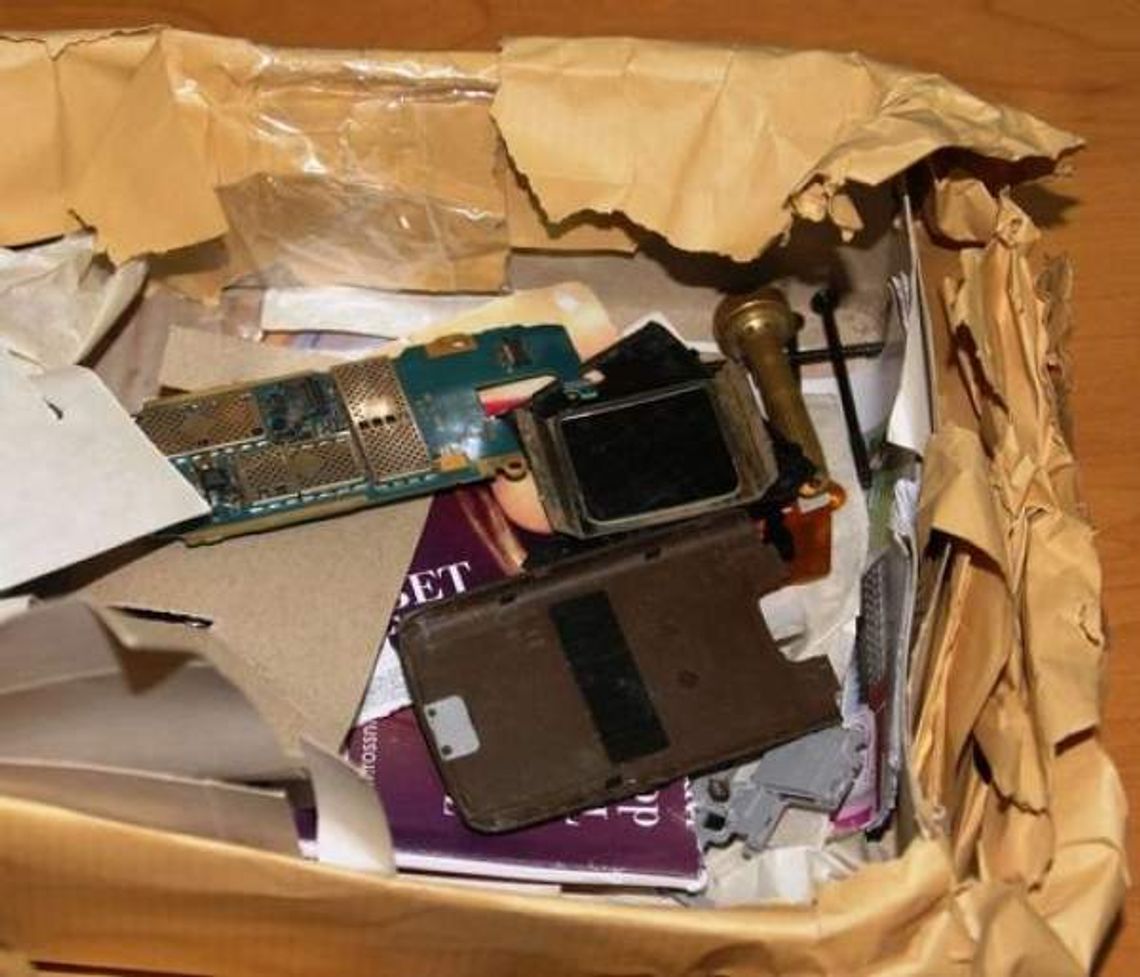 Zamiast laptopa dostał złom. Uwaga na zakupy w sieci