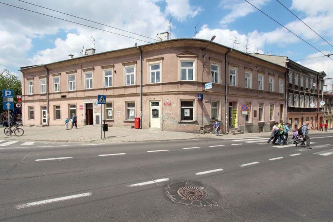 Zamiast sklepów będzie pomoc społeczna