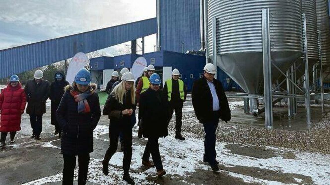 Zamiast węgla słoma. Ma być ekologiczniej