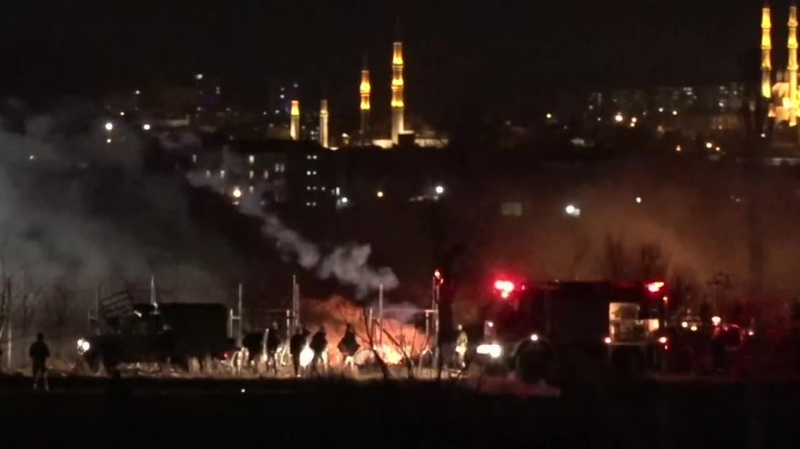 Zamieszki na granicy turecko-greckiej. Uchodźcy próbowali przedostać się do Europy Zamieszki na granicy turecko-greckiej. Uchodźcy próbowali przedostać się do Europy