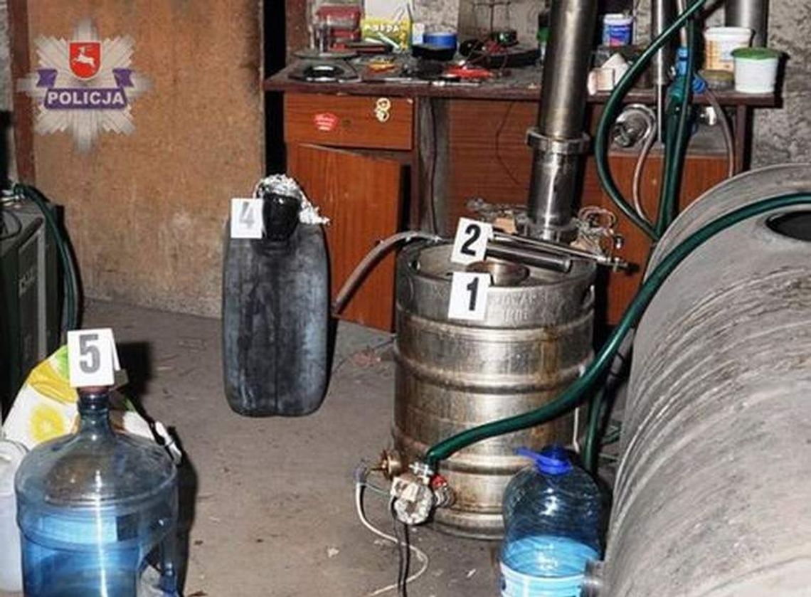 Zamknęli nielegalną gorzelnię pod Zamościem