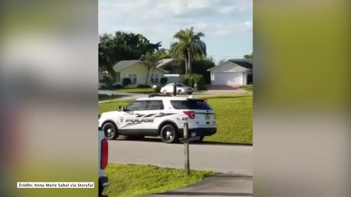 Zamknęli psa w odpalonym samochodzie. Zwierzak wrzucił wsteczny i przez godzinę jeździł w kółko Zamknęli psa w odpalonym samochodzie. Zwierzak wrzucił wsteczny i przez godzinę jeździł w kółko