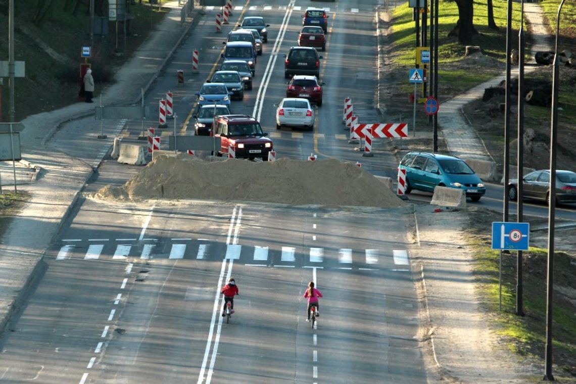 Zamknięta al. Warszawska. Dziś pierwszy sprawdzian
