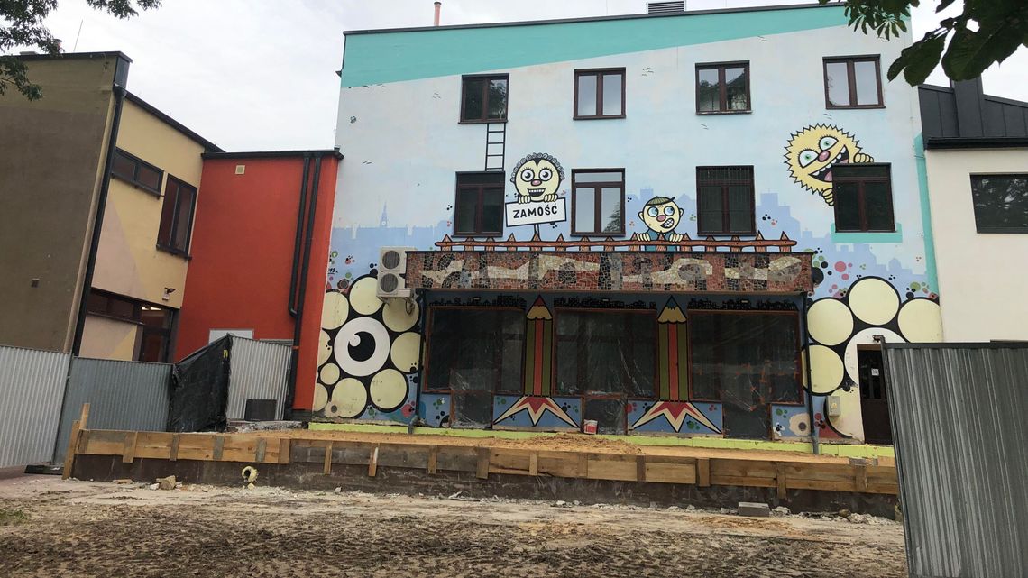 Zamojski Dom Kultury pięknieje. Ruszył kolejny remont Zamojski Dom Kultury pięknieje. Ruszył kolejny remont