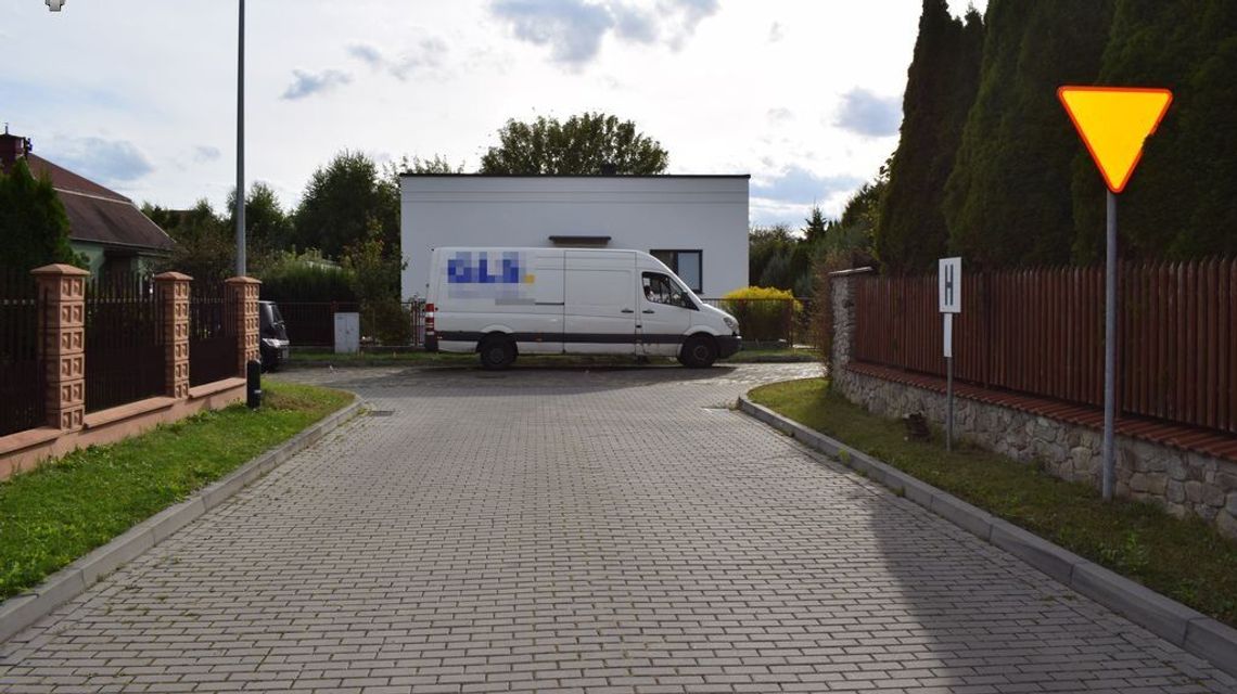 Zamość: 10-latek na hulajnodze zderzył się z busem 