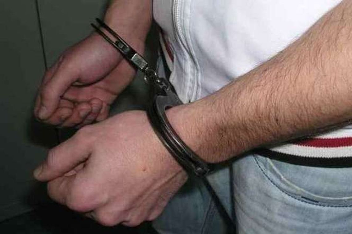 Zamość: Chciał strzelać do przechodnia. Ukradł mu 8 zł