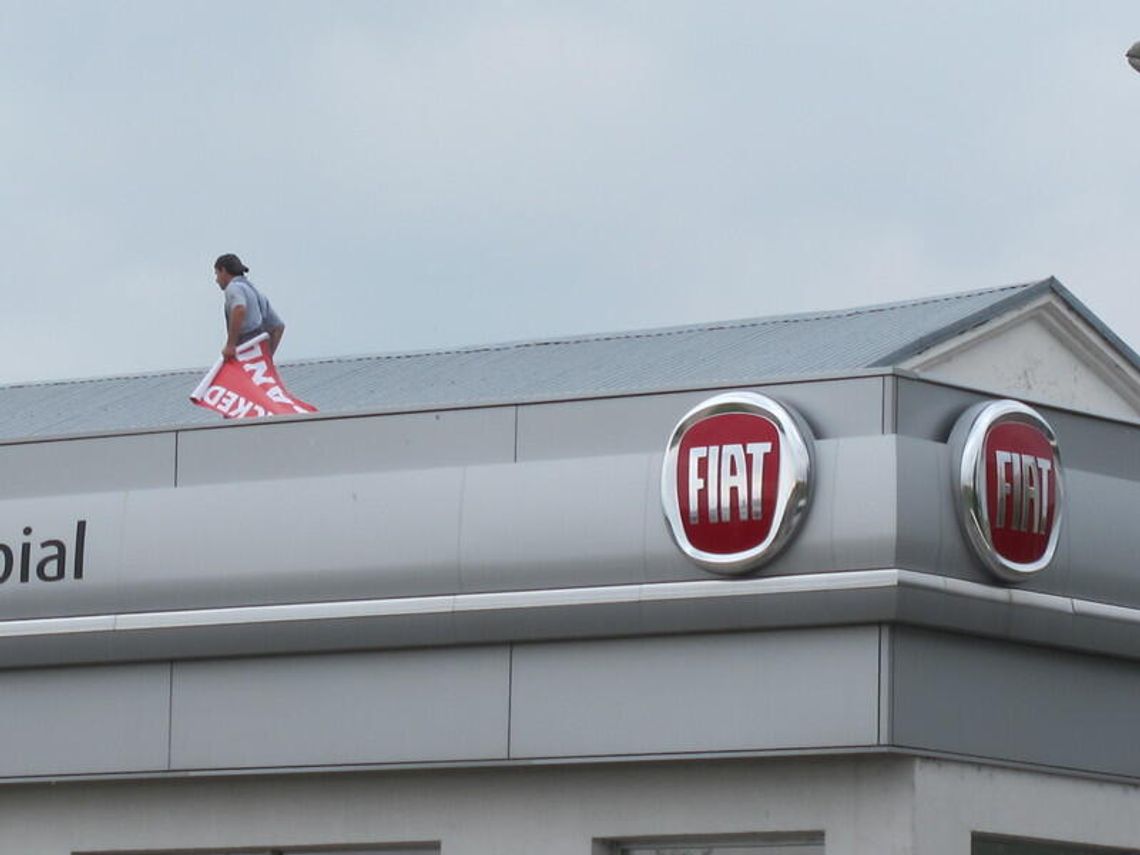 Zamość: Fiat odciął się od banerów. \"Godziły w wizerunek\"