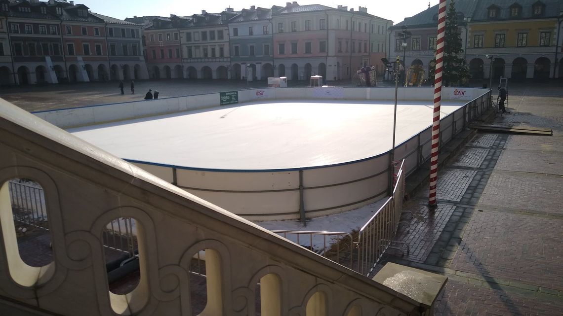 Zamość już się nie ślizga. Lodowisko zostało zamknięte do odwołania