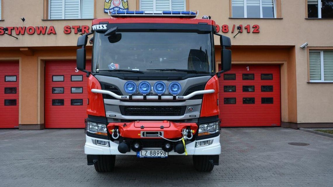 Zamość. Miliony na kółkach. Już jeżdżą i gaszą Zamość. Miliony na kółkach. Już jeżdżą i gaszą