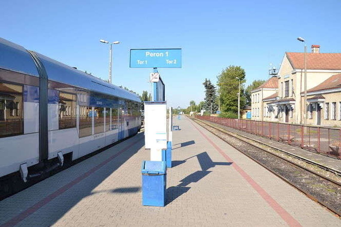 Zamość: Pasażerowie marzną, bo dworzec czeka na pieniądze