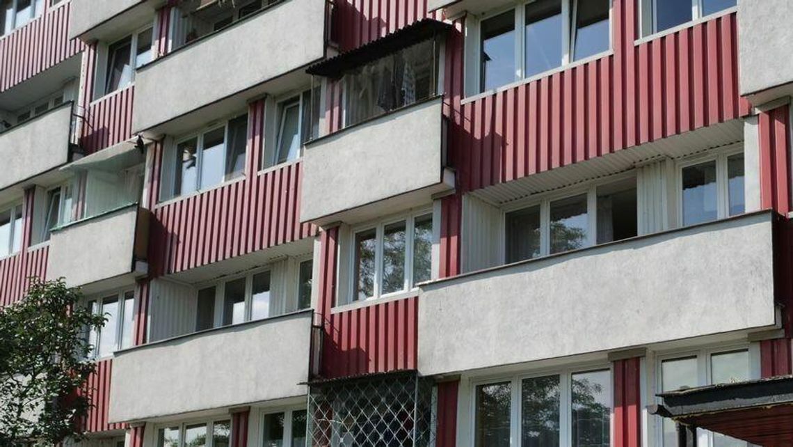 Zamość. Północ, balkon i fatalna pomyłka pijanego Zamość. Północ, balkon i fatalna pomyłka pijanego