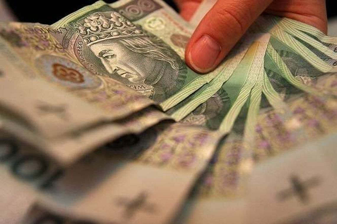 Zamość: Ruszyły wypłaty Rodzina 500 plus