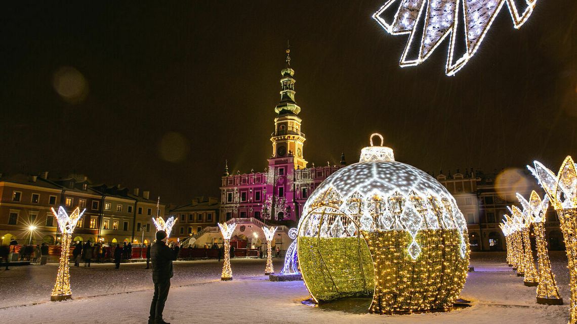 Zamość tnie wydatki. Co ze świątecznym przystrojeniem miasta?