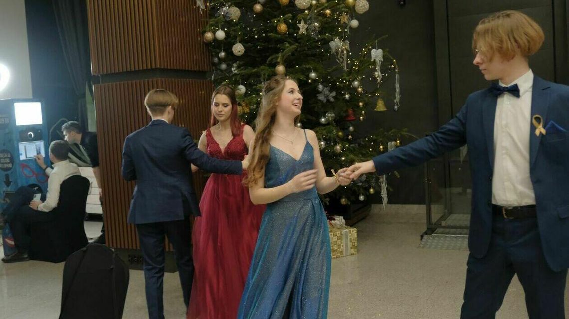 Zamoy zaczął odliczać. Studniówka II Liceum Ogólnokształcącego w Lublinie