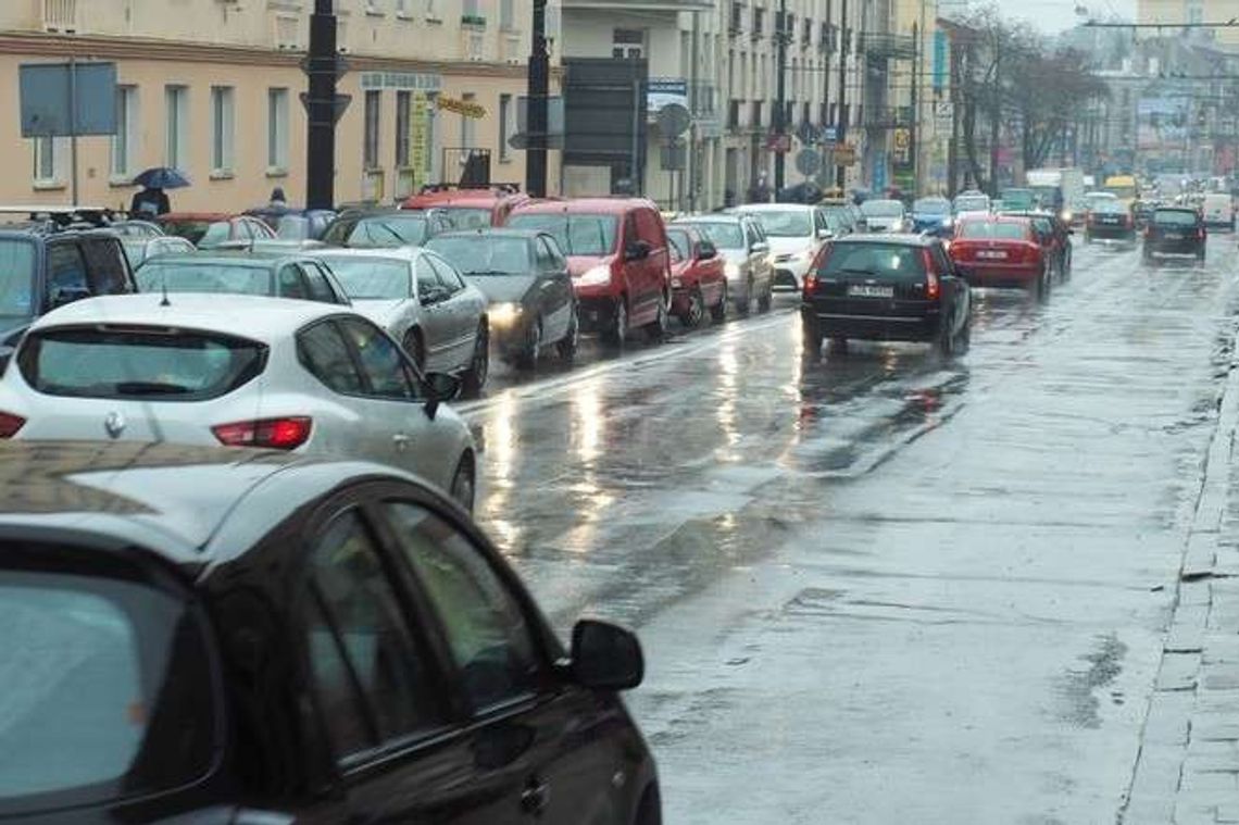 Zamykają ul. Narutowicza. Kierowcom nie będzie wesoło