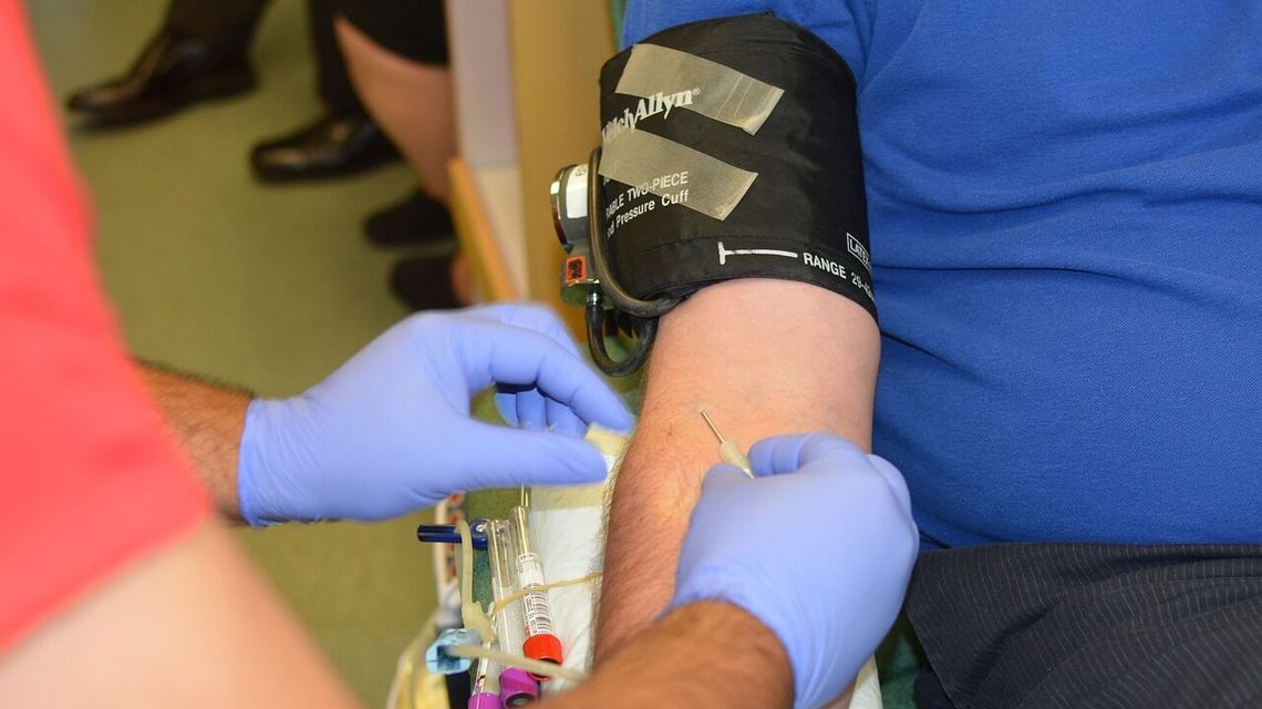 Zapasy krwi na wyczerpaniu. RCKiK apeluje o udział w terenowych akcjach