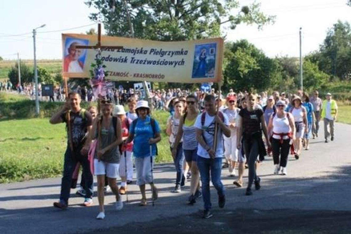 Zapisy na Pieszą Zamojską Pielgrzymkę Środowisk Trzeźwościowych Zapisy na Pieszą Zamojską Pielgrzymkę Środowisk Trzeźwościowych