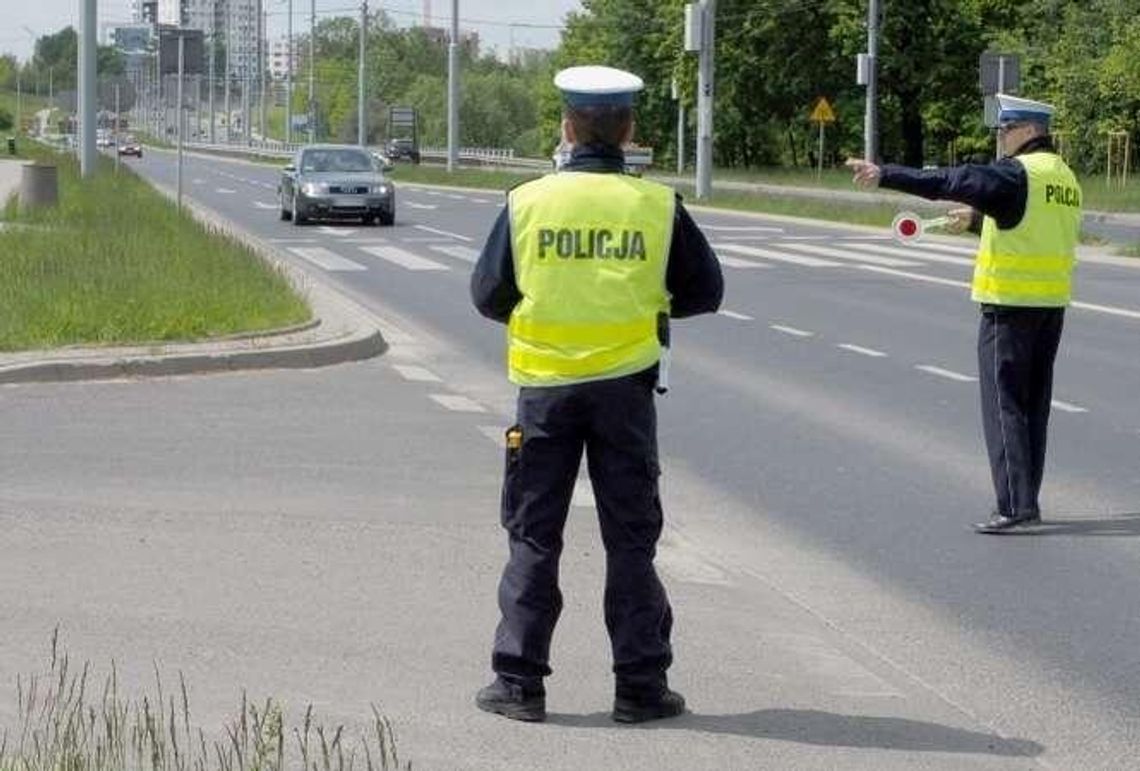 "Zapomniałem dokumentów". Kierowcy znaleźli sposób na policjantów?