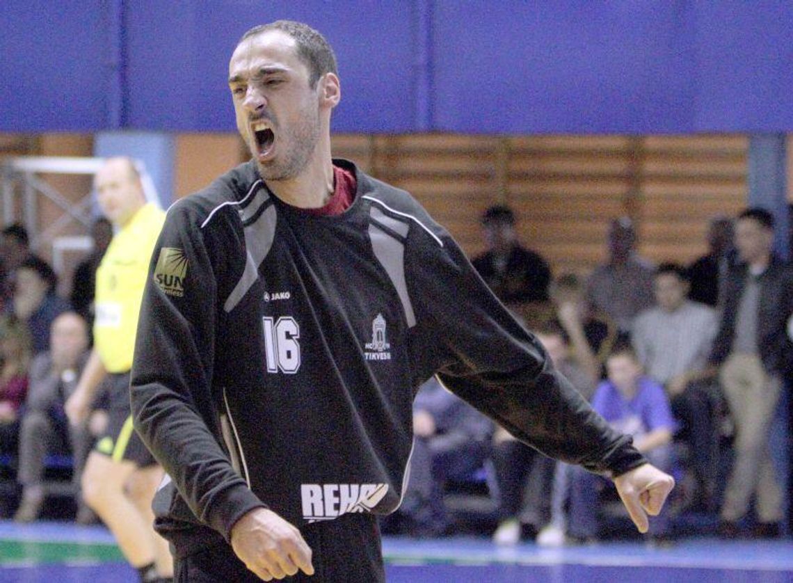 Zapowiada się ostra rywalizacja o pozycję pierwszego bramkarza Azotów Puławy