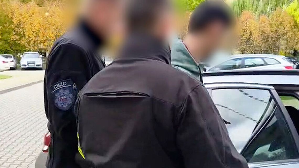 Zarabiali na seksualnych szantażach. Grupę rozpracowują policjanci z Lublina