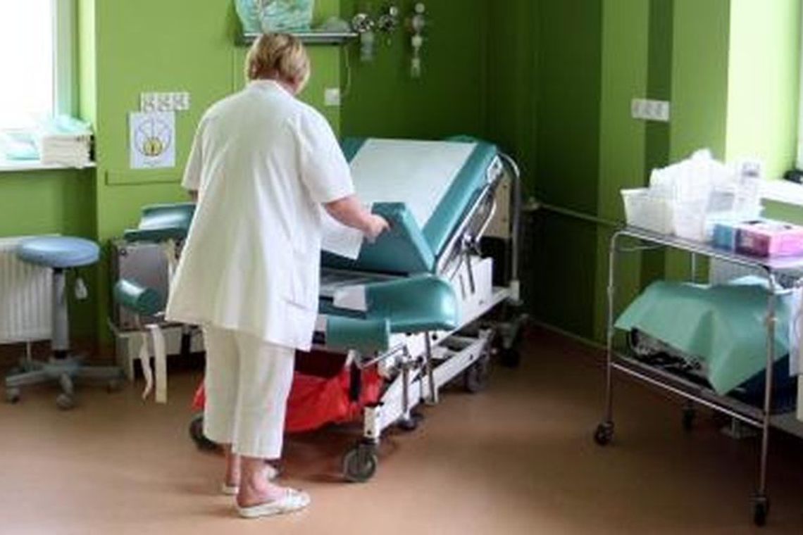 Zarobki lekarzy: za dyżur 1,4 tys. zł na dobę