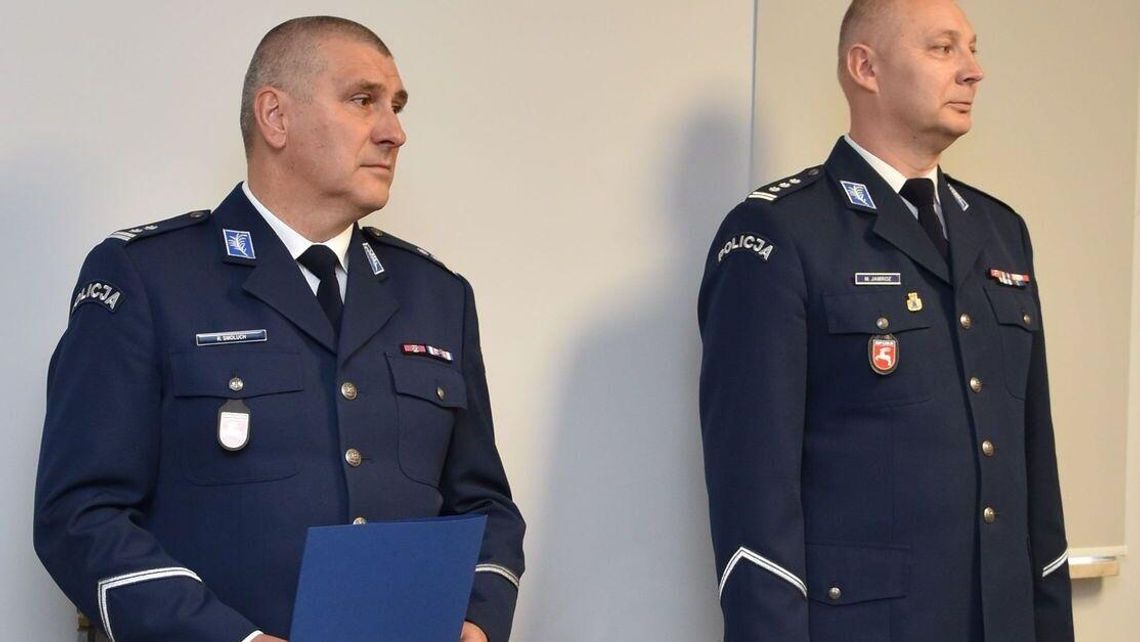 Zastępca awansował na szefa. Zmiana kolejnego komendanta policji Zastępca awansował na szefa. Zmiana kolejnego komendanta policji