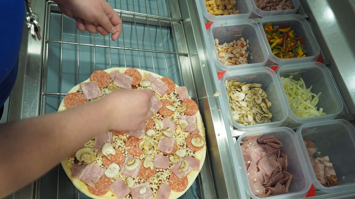 Zatrudnia się, zdobywa zaufanie i okrada. Lubelski restaurator ostrzega innych Zatrudnia się, zdobywa zaufanie i okrada. Lubelski restaurator ostrzega innych