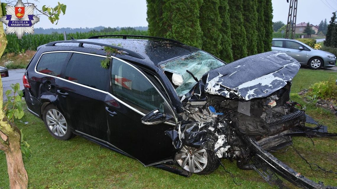 Zatrzymał się na ścianie budynku. 23-latek był pijany